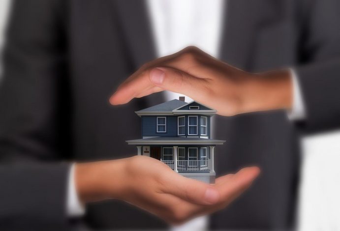 découvrez nos solutions d'assurance habitation spécialement conçues pour les jeunes, alliant protection complète et tarifs avantageux. protégez votre logement et vos biens tout en bénéficiant d'une couverture adaptée à votre budget. comparez nos offres et choisissez la sécurité qui vous correspond!