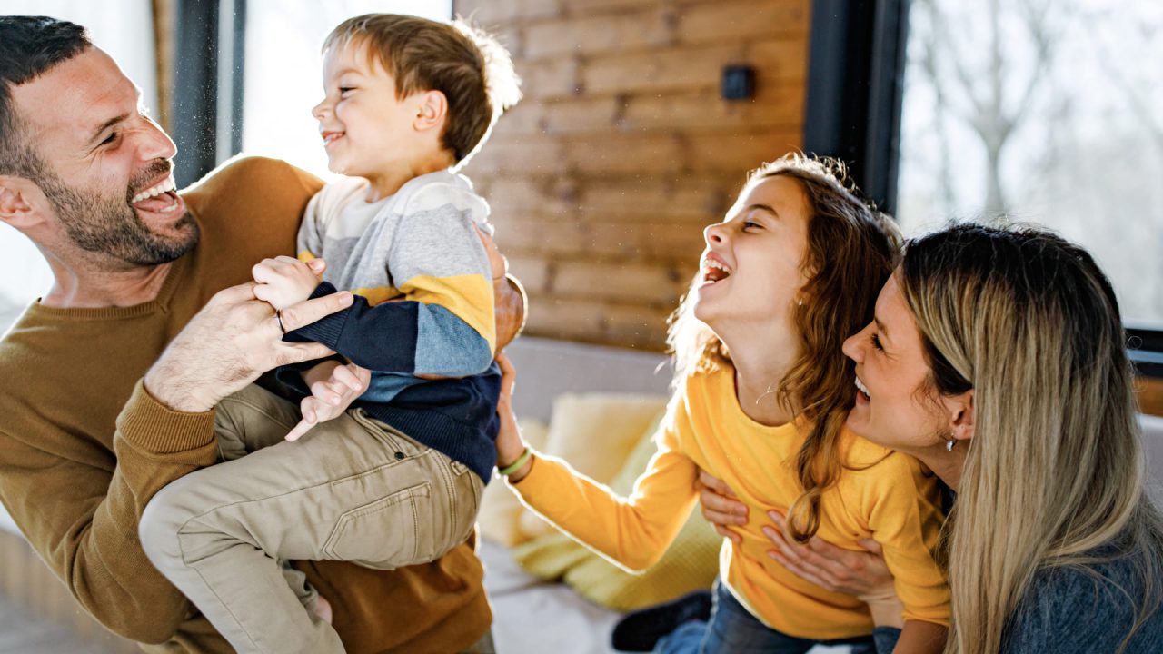 découvrez les raisons de la hausse de l'assurance habitation, son impact sur votre budget et nos conseils pour mieux protéger votre logement tout en maîtrisant vos dépenses.