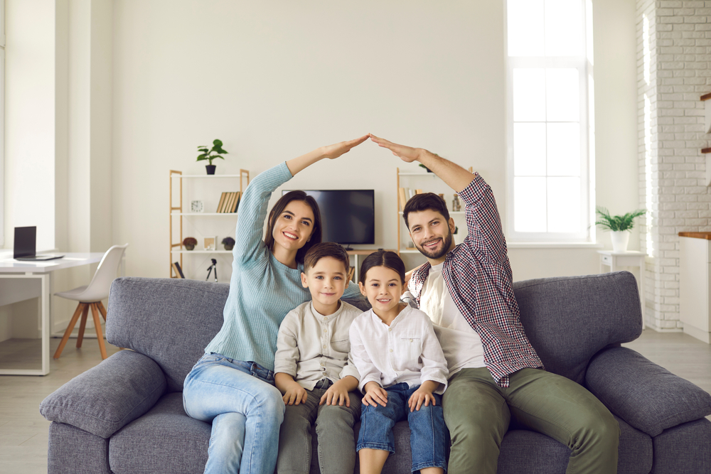 découvrez le coût moyen de l'assurance habitation en france et obtenez des conseils pour choisir la couverture adaptée à votre logement et budget.